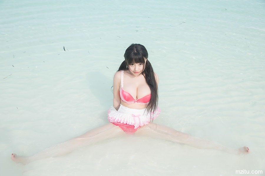 BoLoli 2015.08.13 VOL.050 Barbie可儿 胸围超大,比基尼爆乳