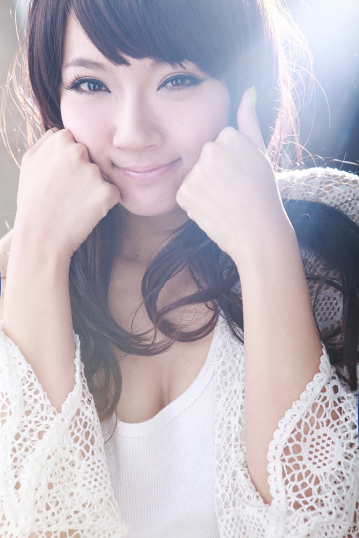 足球宝贝韩媛媛性感美女喷血诱惑