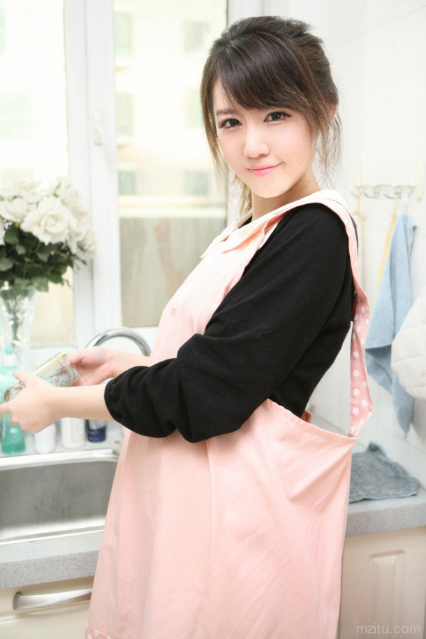 可爱美女插画师cindy蕓寧生活照