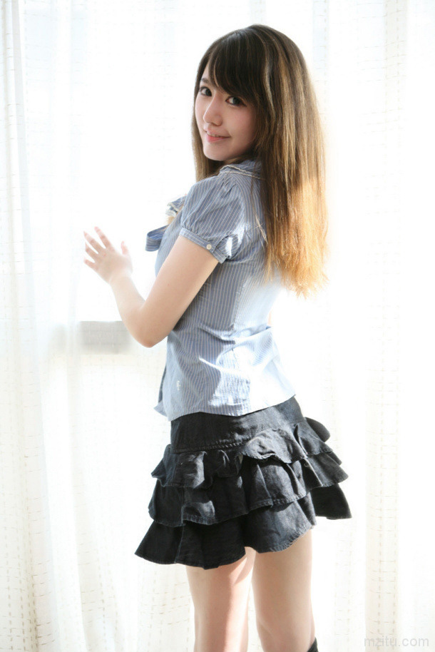 可爱美女插画师cindy蕓寧生活照