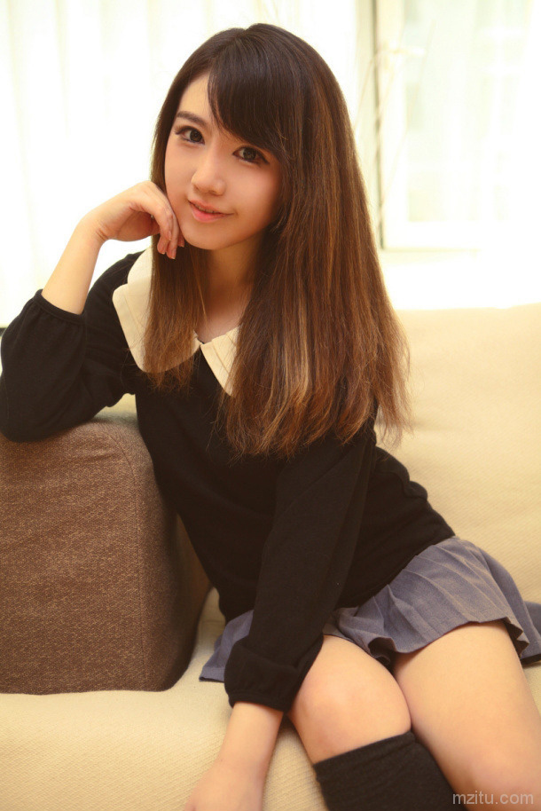 可爱美女插画师cindy蕓寧生活照