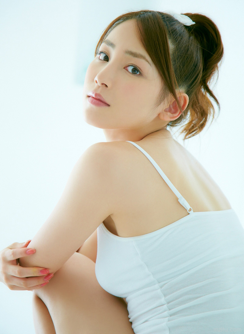 美女吉川友身材极致性感