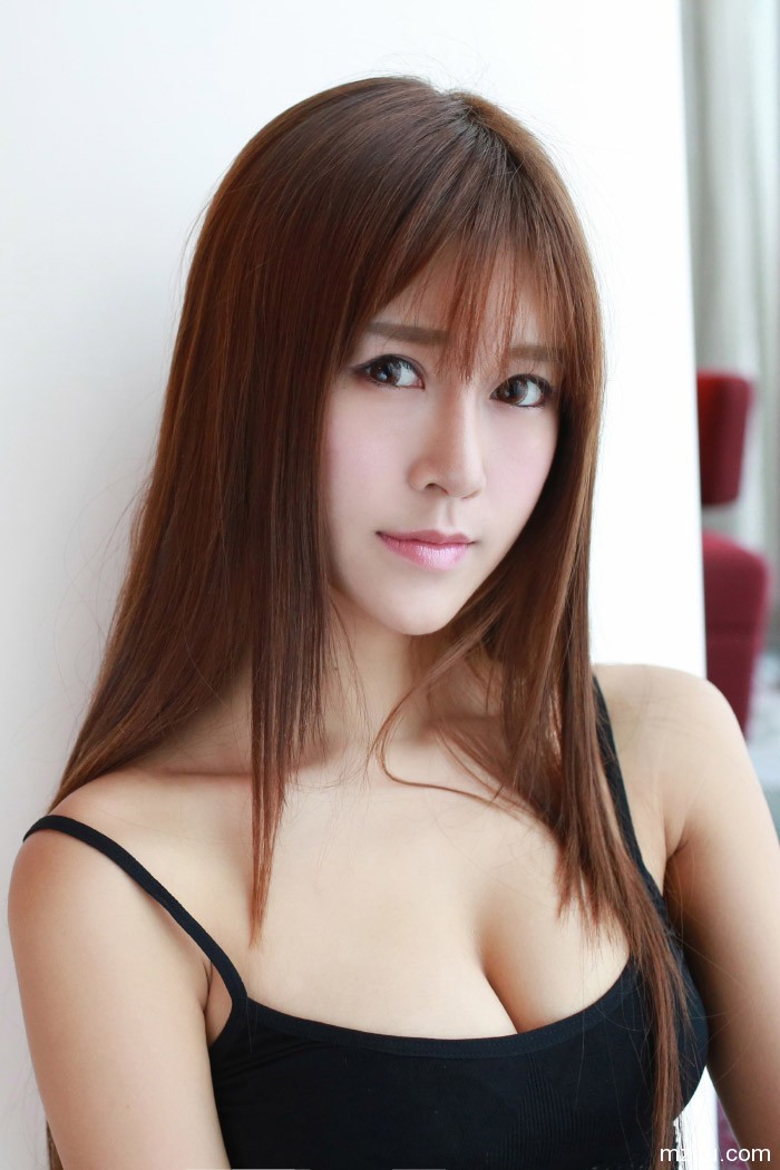 宅男女神嘉琳winna床上性感唯美私房照