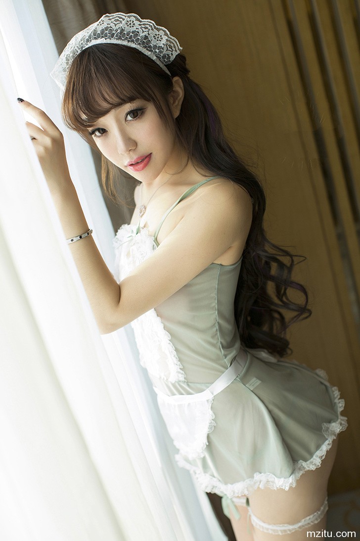 尤果网嫩模韩雨菲性感女仆诱惑写真