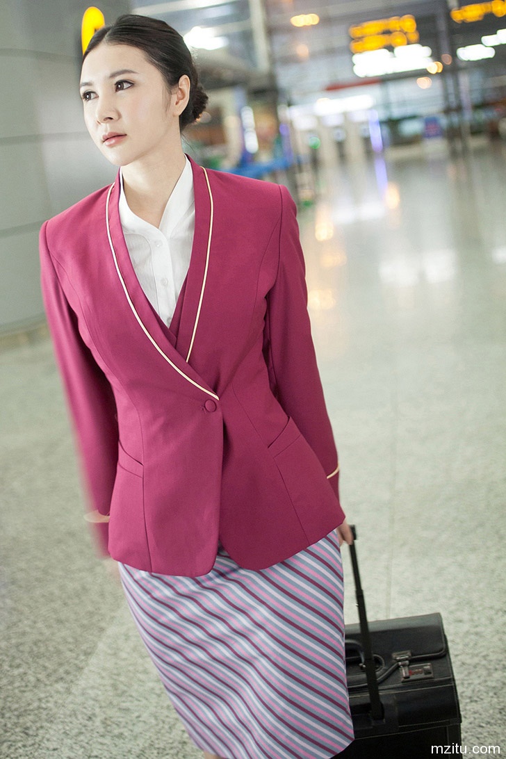 性感美女空姐顾欣怡私房照