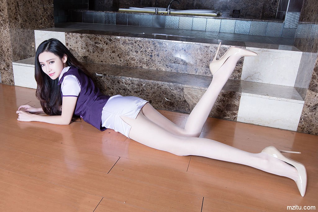 性感端庄美丽不可方物 Beautyleg 美腿写真 No.2024 Avril