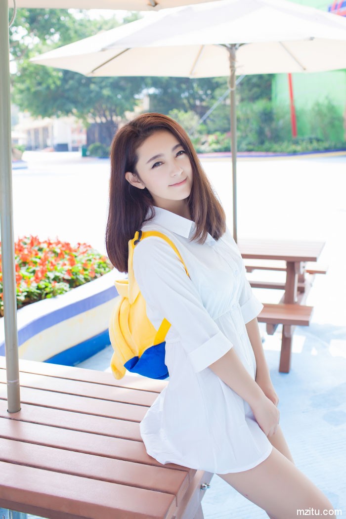 气质爆表豪乳爆扣,清纯美女夏茉好俊俏