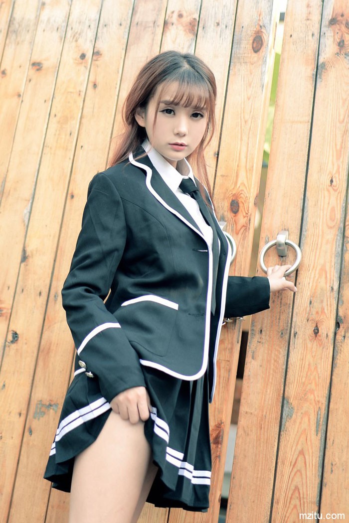 初恋般的甜美 气质萝莉教主小九Vin