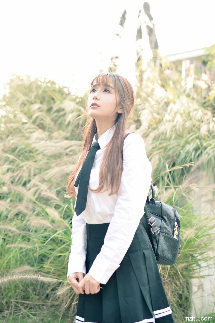 初恋般的甜美 气质萝莉教主小九Vin