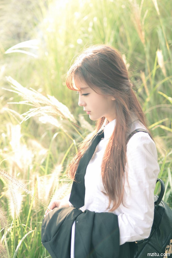 初恋般的甜美 气质萝莉教主小九Vin