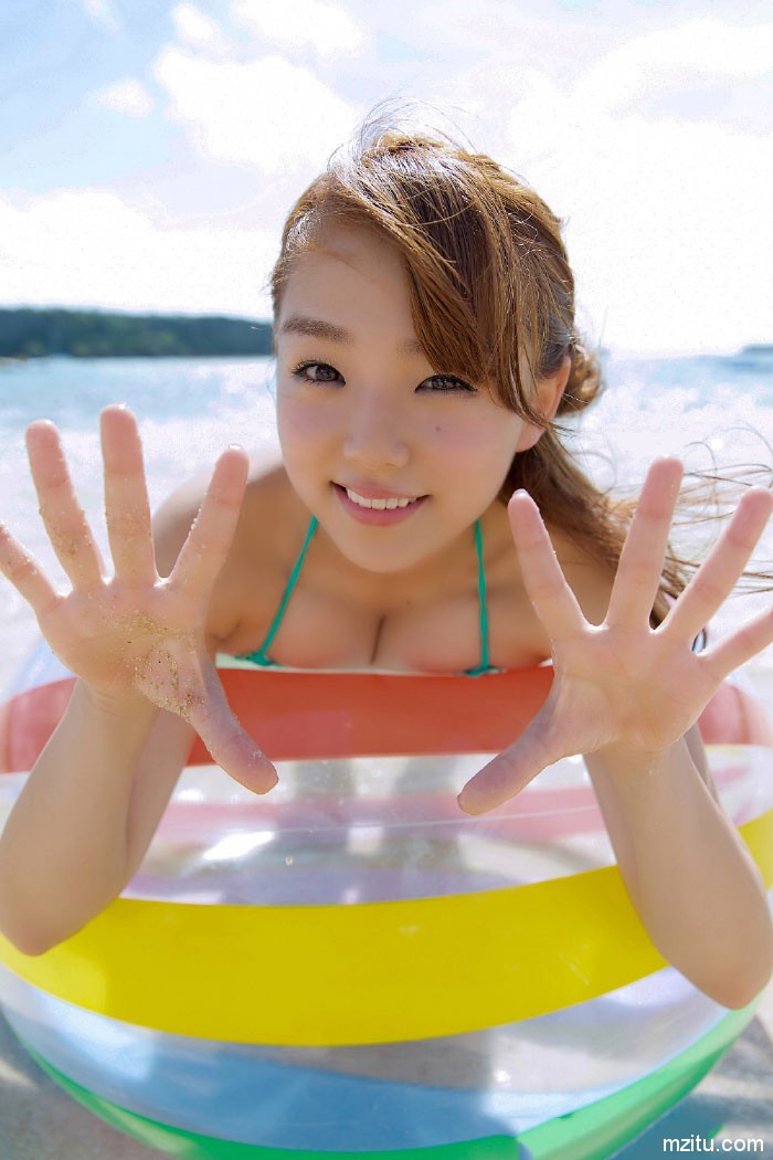 萝莉之上,熟女未满 日本宅男女神筱崎爱胸器逼人