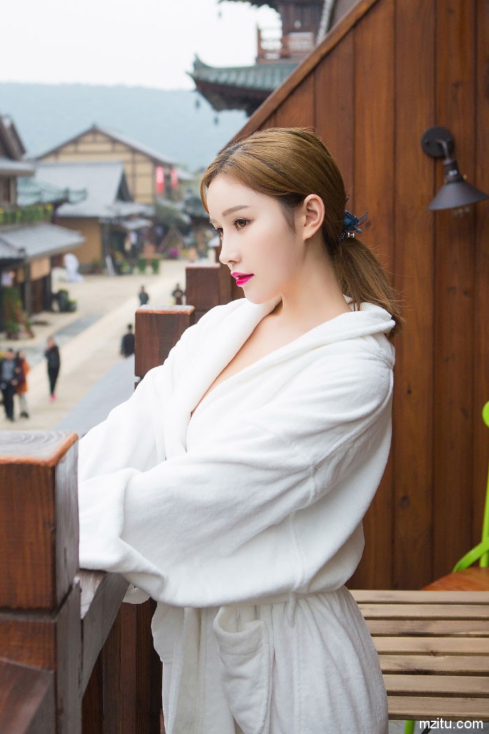 姐妹花争艳 气质清新大秀纤细苗条白皙美腿