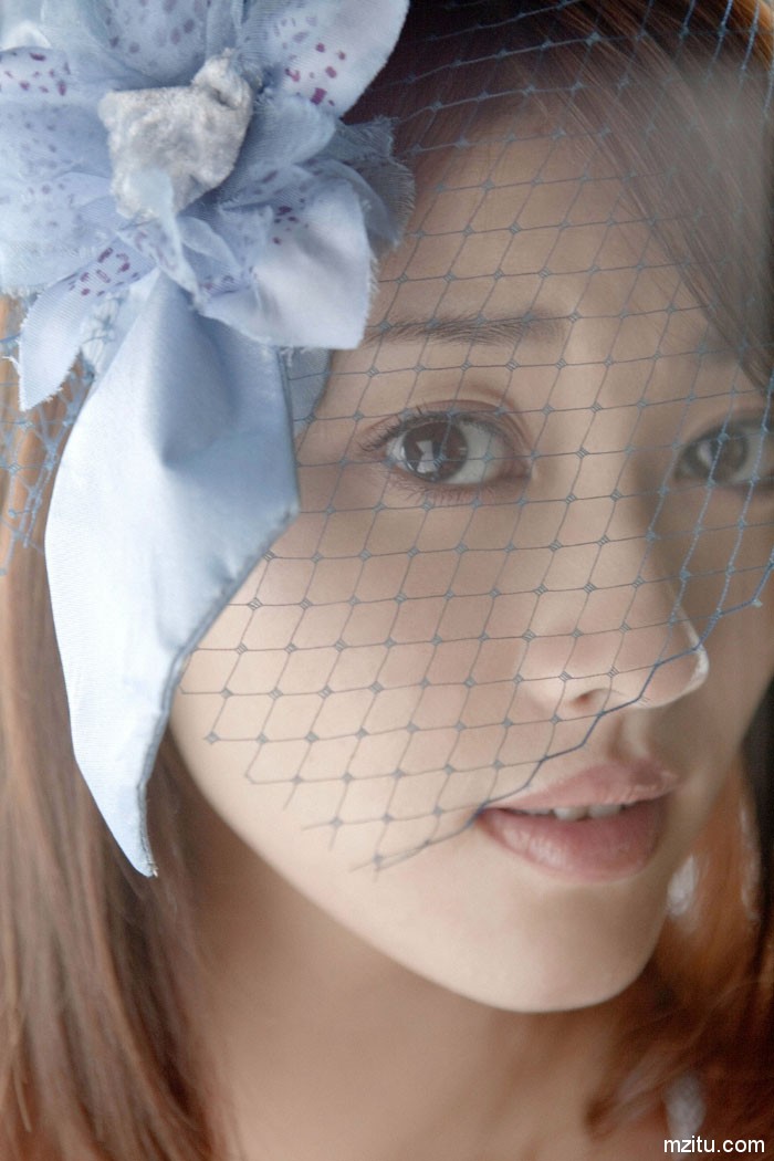 日本性感尤物原干惠惹火胸器迷人眼