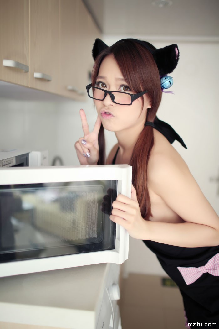 清新俏皮小美女Carol酱可爱卖萌青春无敌