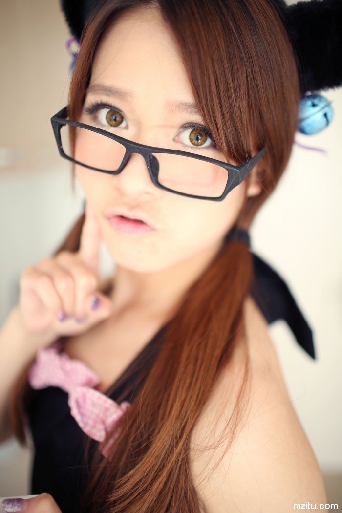 清新俏皮小美女Carol酱可爱卖萌青春无敌