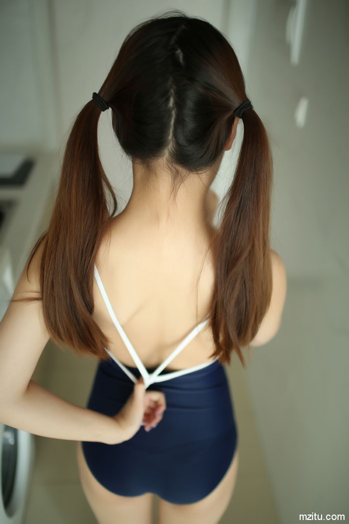 清新俏皮小美女Carol酱可爱卖萌青春无敌