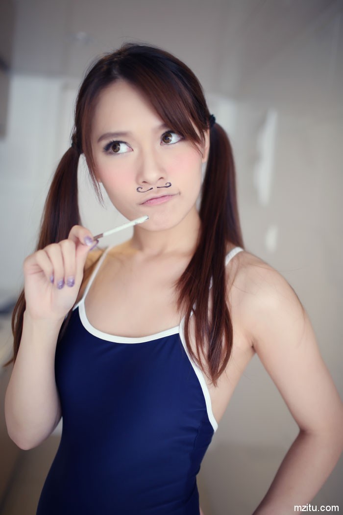 清新俏皮小美女Carol酱可爱卖萌青春无敌