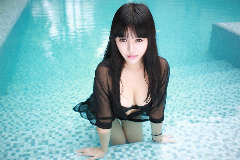 清新女神八宝透明湿身