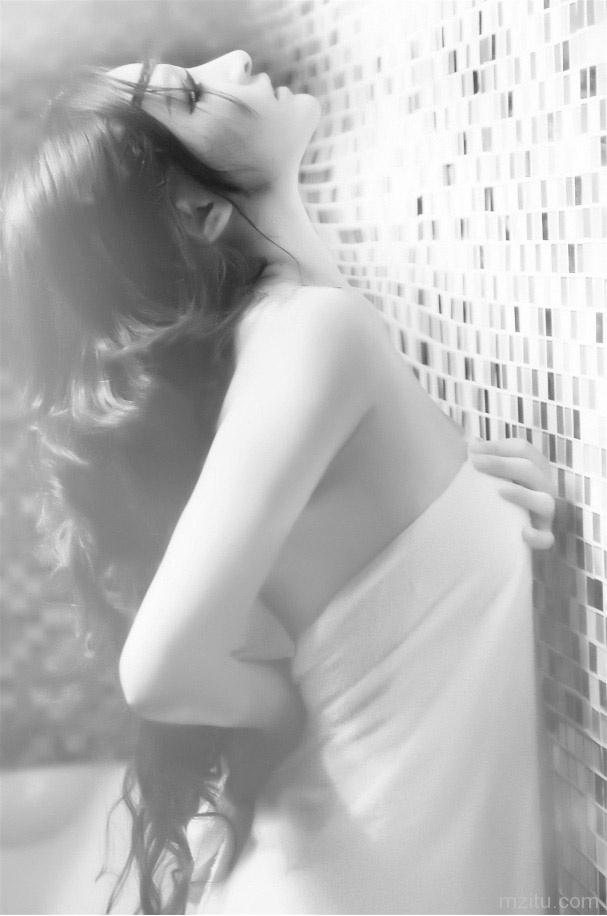 美空 苏夏妞妞 封面