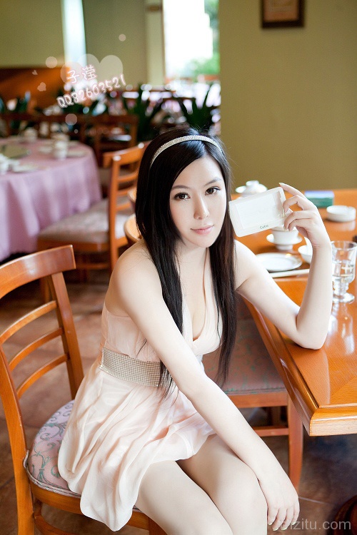 性感公主路子滢