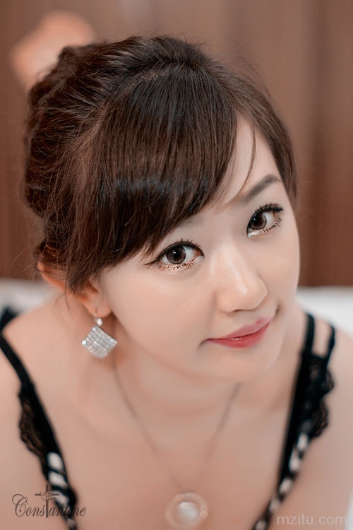 瑶瑶性感高清写真