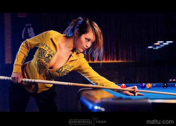 绝美九球宝贝制服诱惑