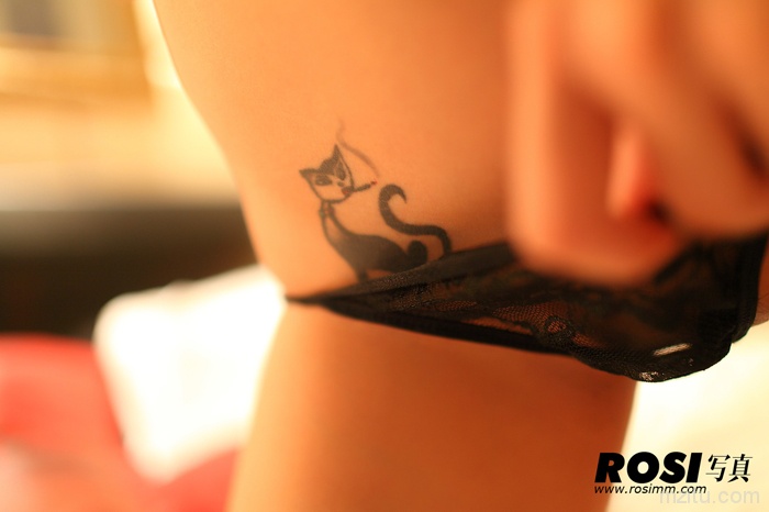 ROSI 529期精选 纹身妹妹