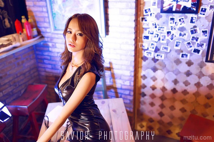 酒吧公主性感写真