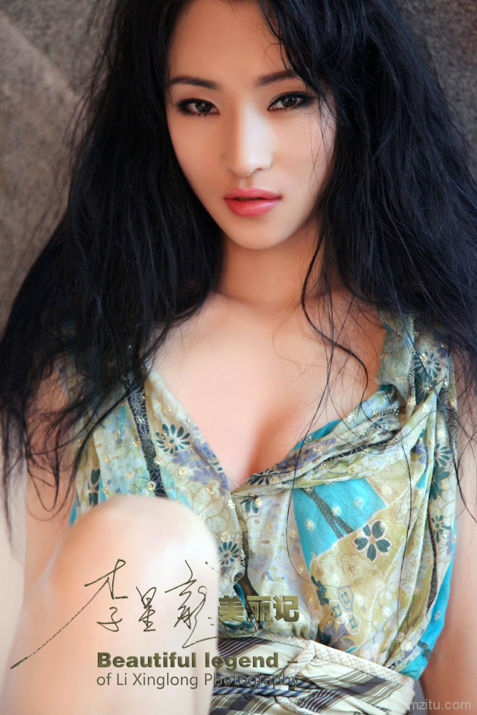 摩羯座女生杭州旅行写真