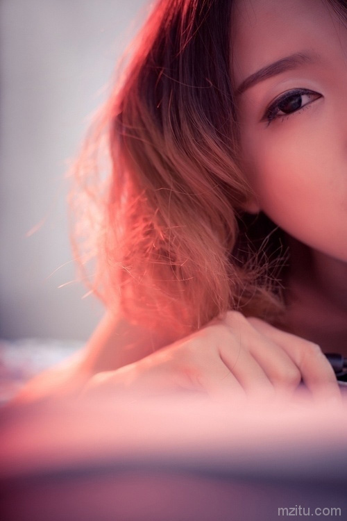 极品嫩模性感诱惑