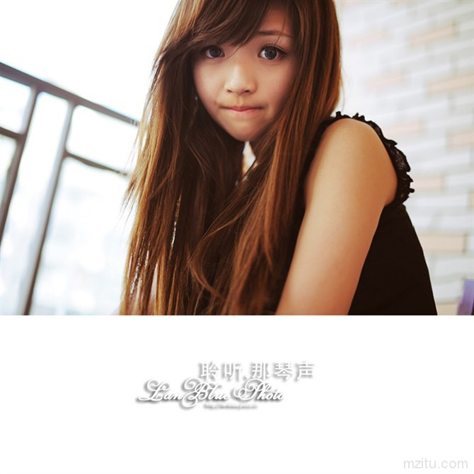 “童言巨乳”萝莉，萌神教主黎梦恬Maity写真