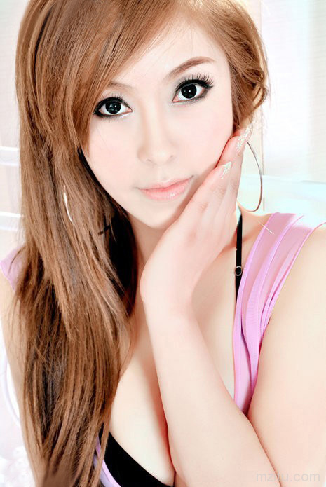 江苏性感丰满美女护士紫涵