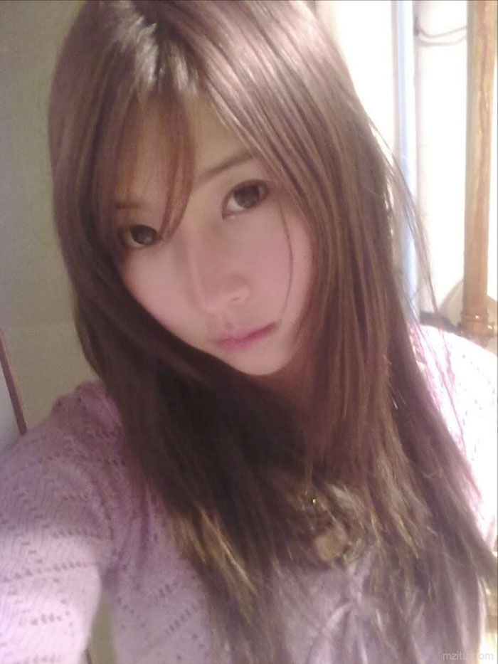 哈尼族童颜巨乳童小芯照片合集